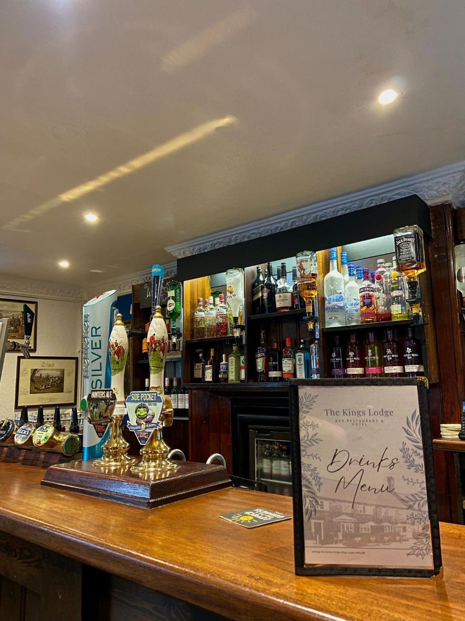 The King'S Lodge Hotel Kings Langley Eksteriør billede
